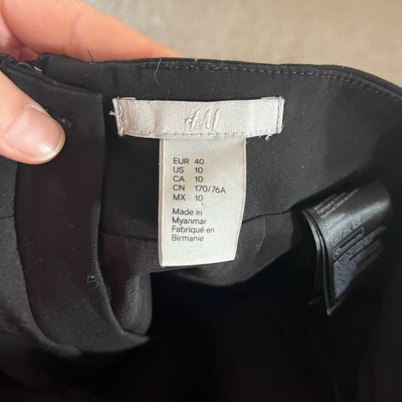 H&M Black Pencil skirt - Picture 3 of 3